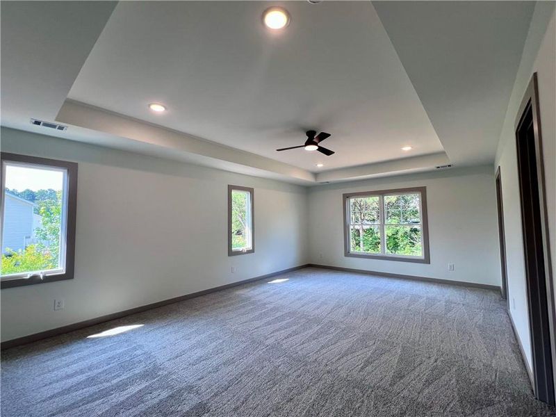 Spacious, unfurnished interior of a new home in , Monroe (Image 16).