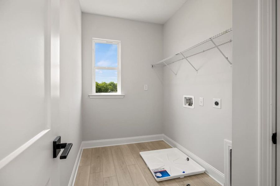Representative unfurnished interior of a home built from the The Baldwin by UnionMain Homes in Austin Springs, Bethlehem (Image 26).