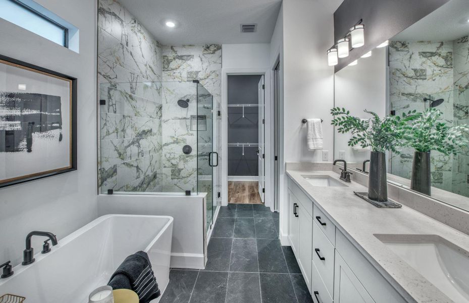 SEFL_DV_GHK_Whitestone_Owner's Bath