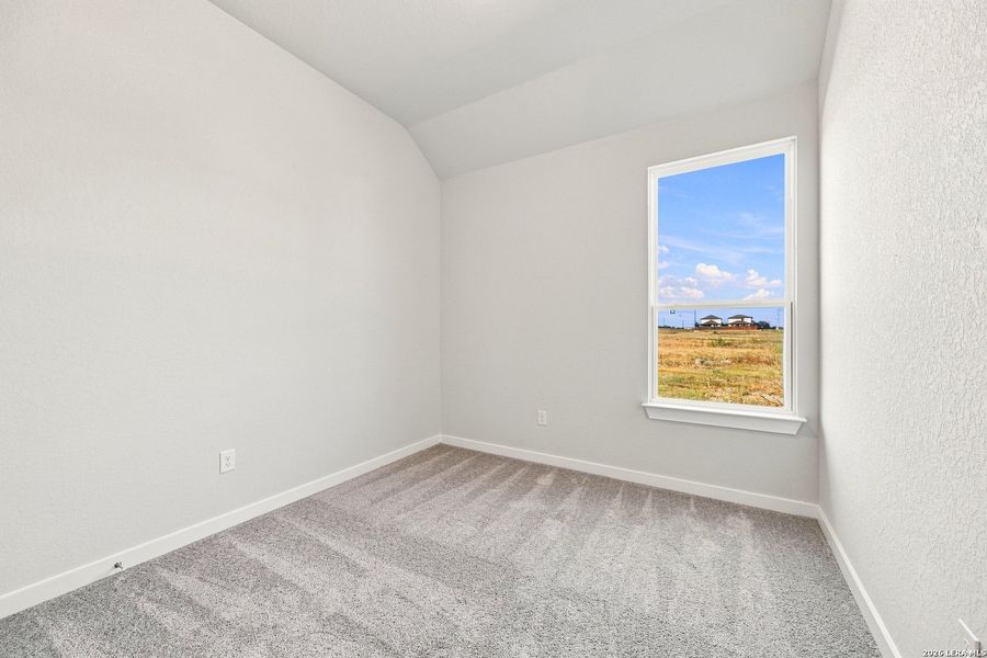 Spacious, unfurnished interior of a new home in Red Hawk Landing, San Antonio (Image 18).
