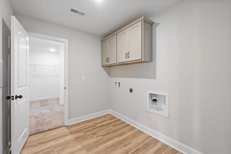 Spacious, unfurnished interior of a new home in Meadow Ridge Estates, Josephine (Image 18).