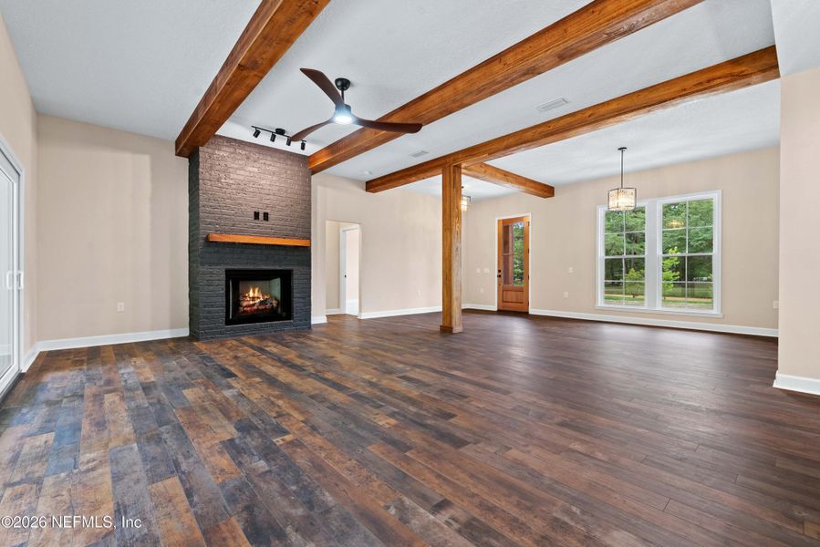 Spacious, unfurnished interior of a new home in , Glen St. Mary (Image 15).