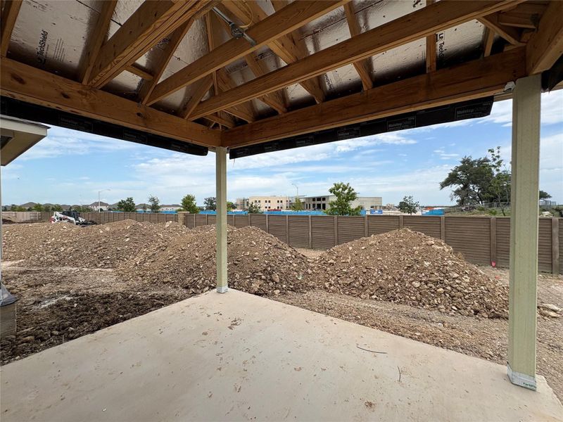 Spacious, unfurnished interior of a new home in Berry Creek Highlands, Georgetown (Image 29).
