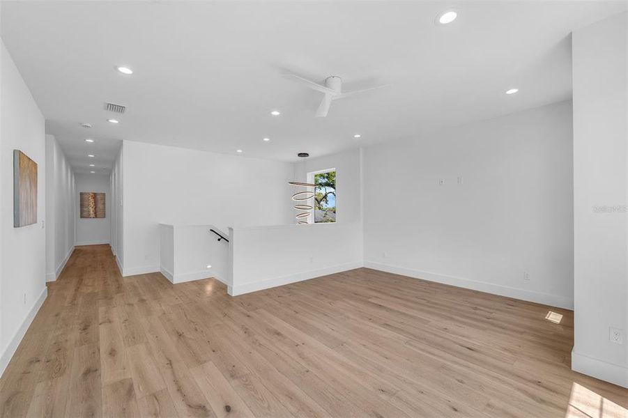 Spacious, unfurnished interior of a new home in , Winter Park (Image 26). Spacious, unfurnished interior of a new home in , Winter Park (Image 26).
