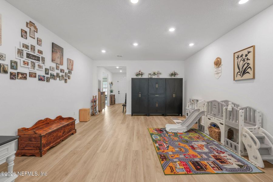 Furnished interior view inside a new home in , Jacksonville (Image 17).