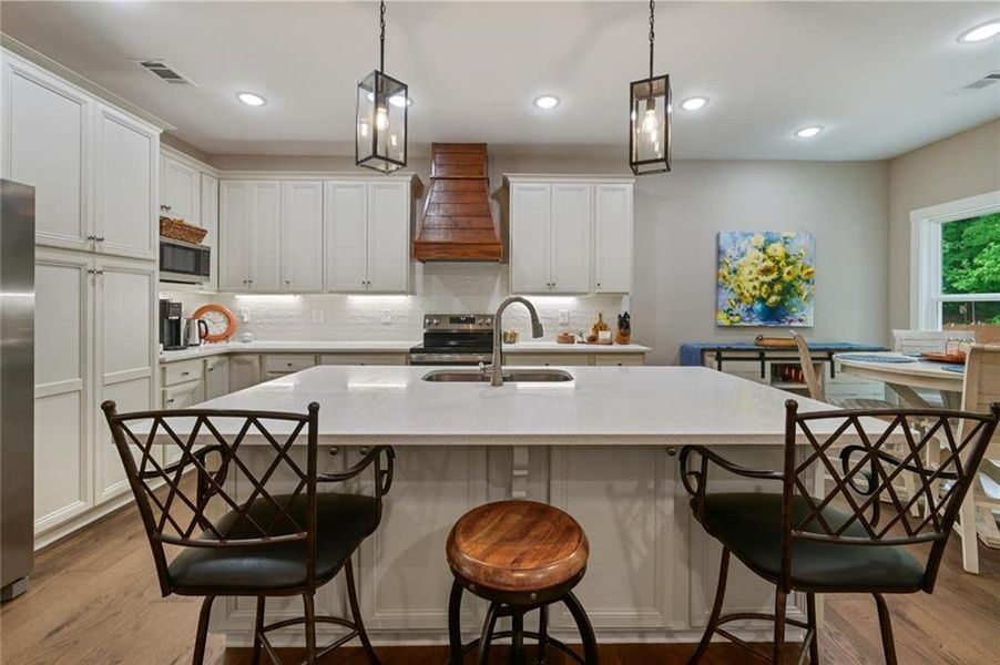 Furnished interior view inside a new home in , Villa Rica (Image 10).