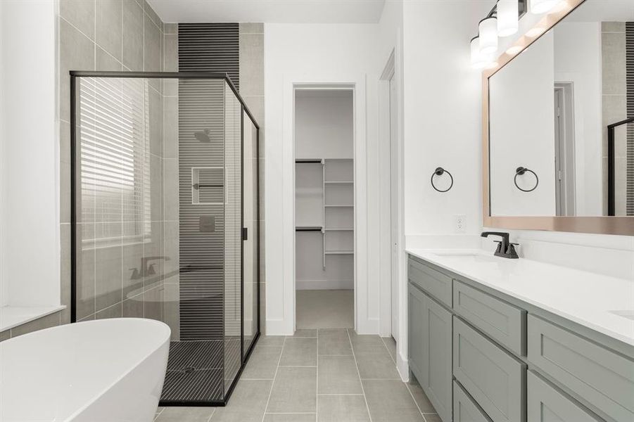 19. 817 Meadow Springs - Bath (2)