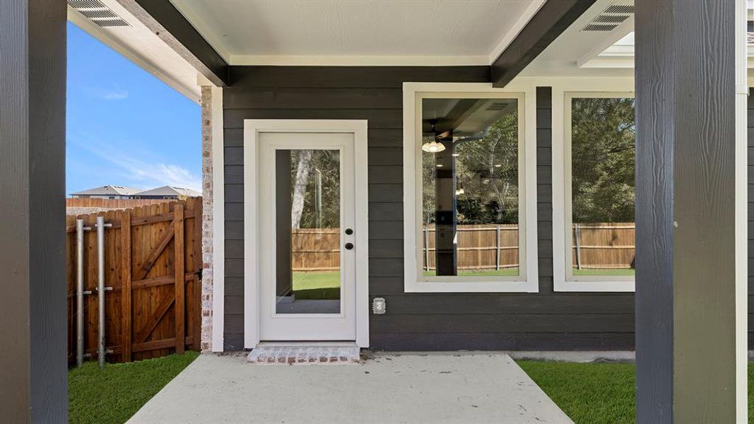 25. 2918 Plum Creek - Patio 25. 2918 Plum Creek - Patio