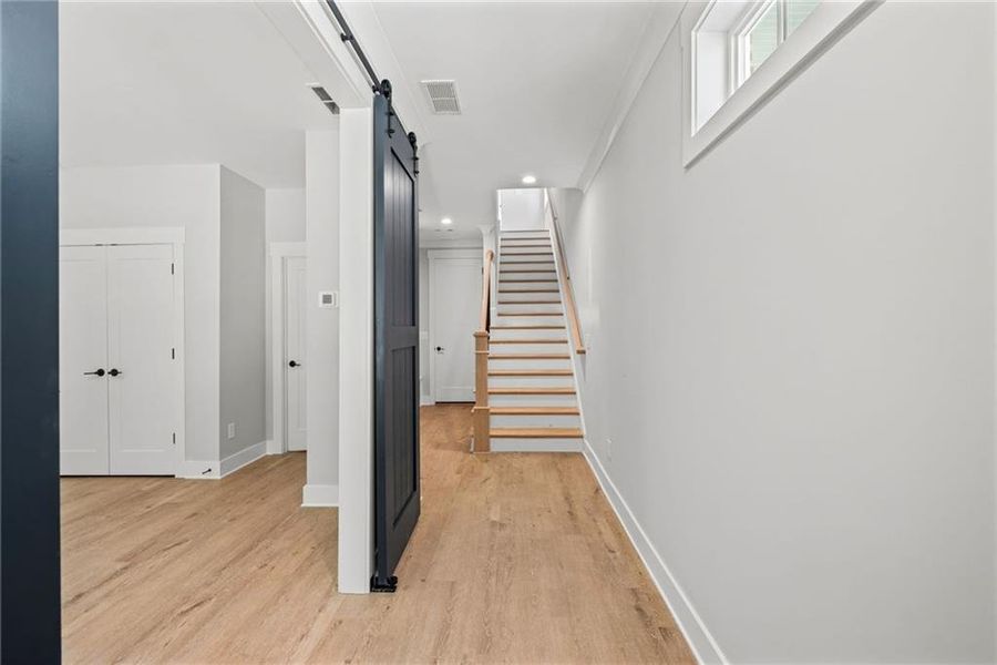 Spacious, unfurnished interior of a new home in , Kennesaw (Image 20). Spacious, unfurnished interior of a new home in , Kennesaw (Image 20).