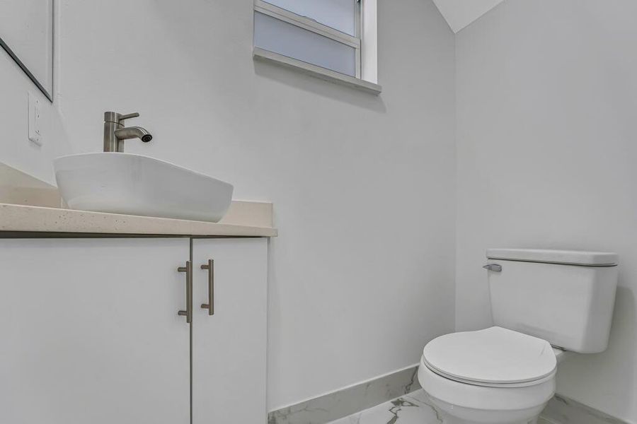 Image 35 of a home in .