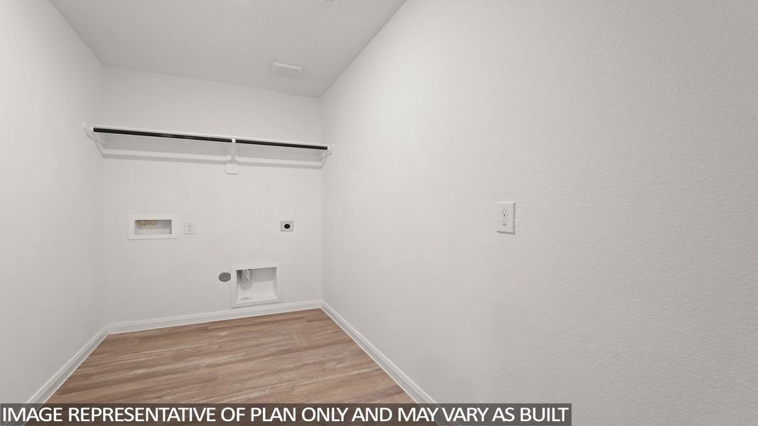 Spacious, unfurnished interior of a new home in McCrorey Trails, Conroe (Image 13). Spacious, unfurnished interior of a new home in McCrorey Trails, Conroe (Image 13).