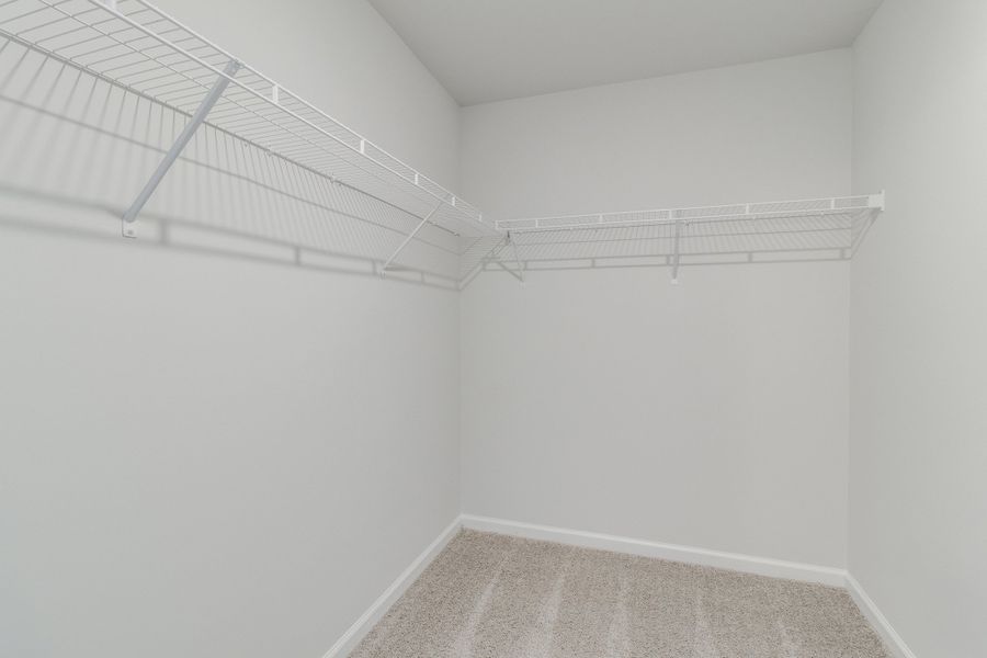 Spacious, unfurnished interior of a new home in Bluefield, Lexington (Image 26). Spacious, unfurnished interior of a new home in Bluefield, Lexington (Image 26).