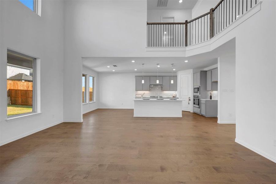 Spacious, unfurnished interior of a new home in Lilyana, Prosper (Image 26).