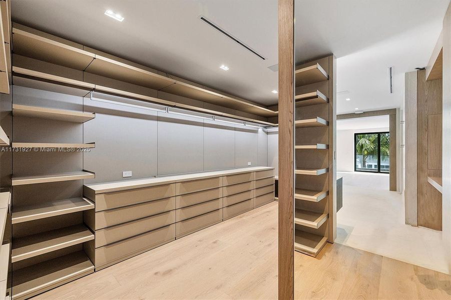 Master Closet Master Closet