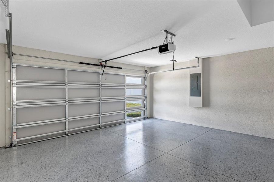 Spacious, unfurnished interior of a new home in , Dunnellon (Image 14). Spacious, unfurnished interior of a new home in , Dunnellon (Image 14).