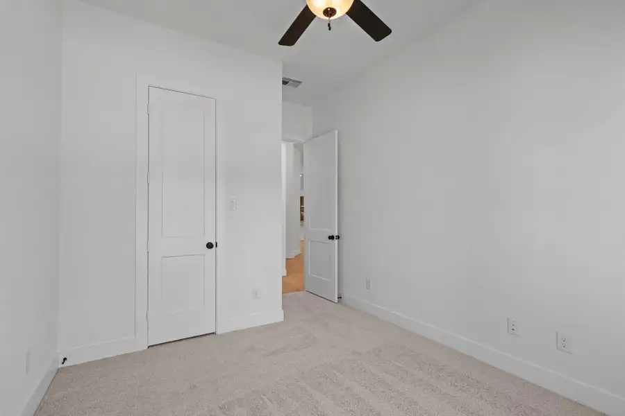 Spacious, unfurnished interior of a new home in The Woodlands Hills, Willis (Image 9). Spacious, unfurnished interior of a new home in The Woodlands Hills, Willis (Image 9).