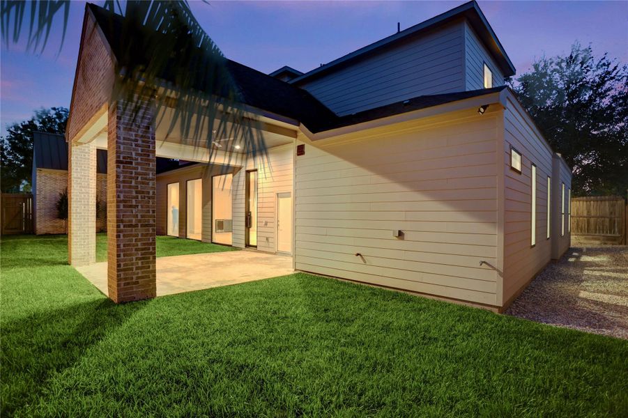 Exterior details and patio area of a home in , Houston (Image 23).
