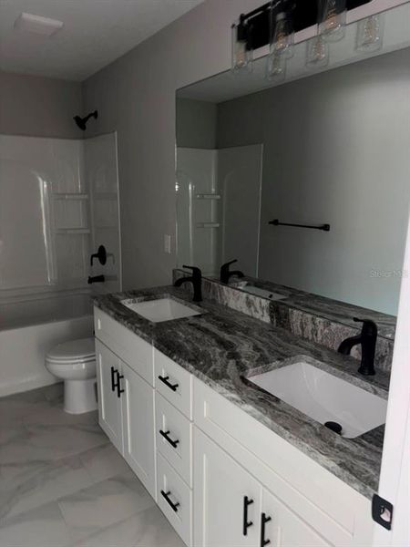 Furnished interior view inside a new home in , Dunnellon (Image 9).