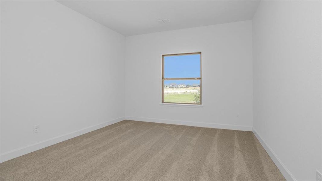Spacious, unfurnished interior of a new home in Trinity Falls, McKinney (Image 17).