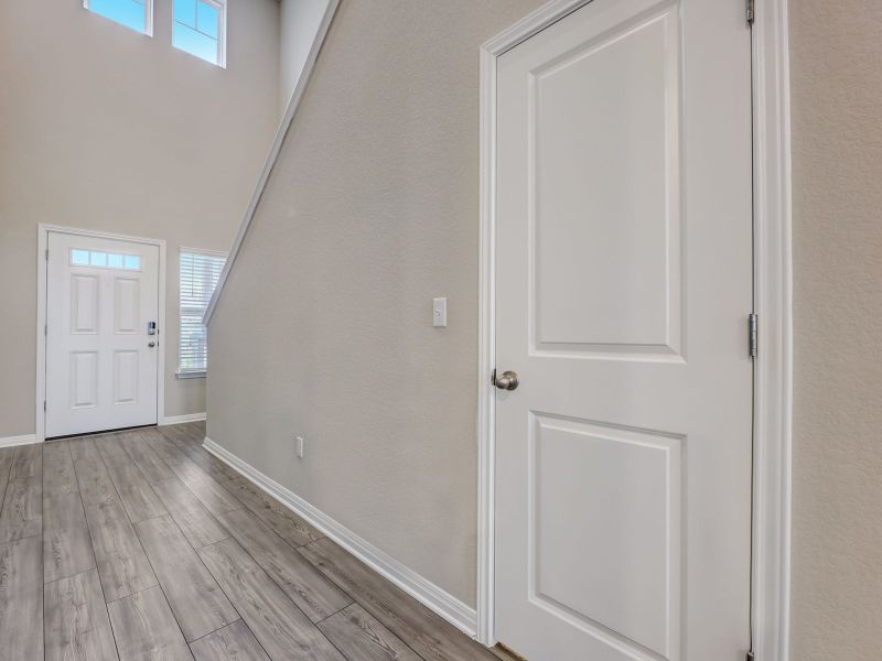 Spacious, unfurnished interior of a new home in Turner's Crossing - Americana Collection, Buda (Image 4).