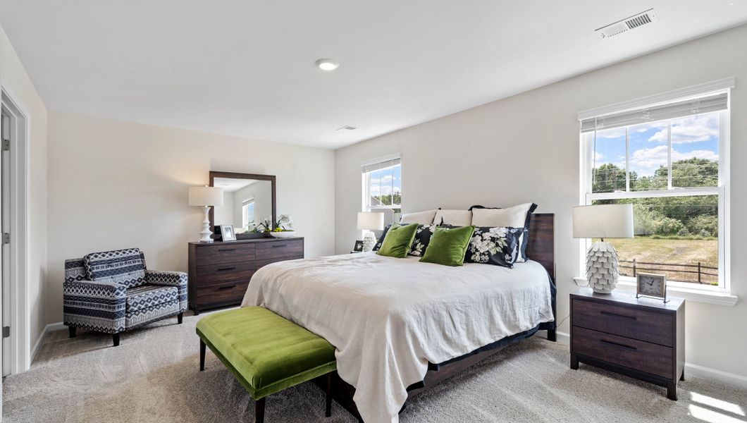 Representative furnished interior of a home built from the ROBIE by D.R. Horton in Seneca Falls, Seneca (Image 26).