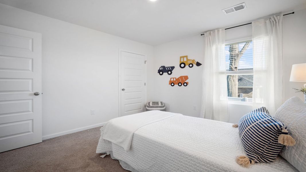 Furnished interior view inside a new home in Stockyard, Statesboro (Image 31).