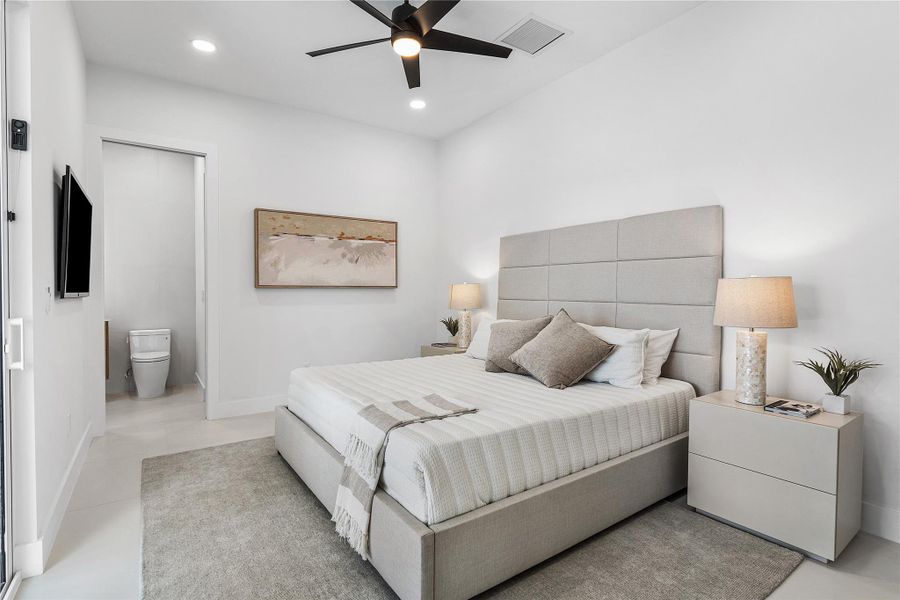 Furnished interior view inside a new home in , Pompano Beach (Image 14).