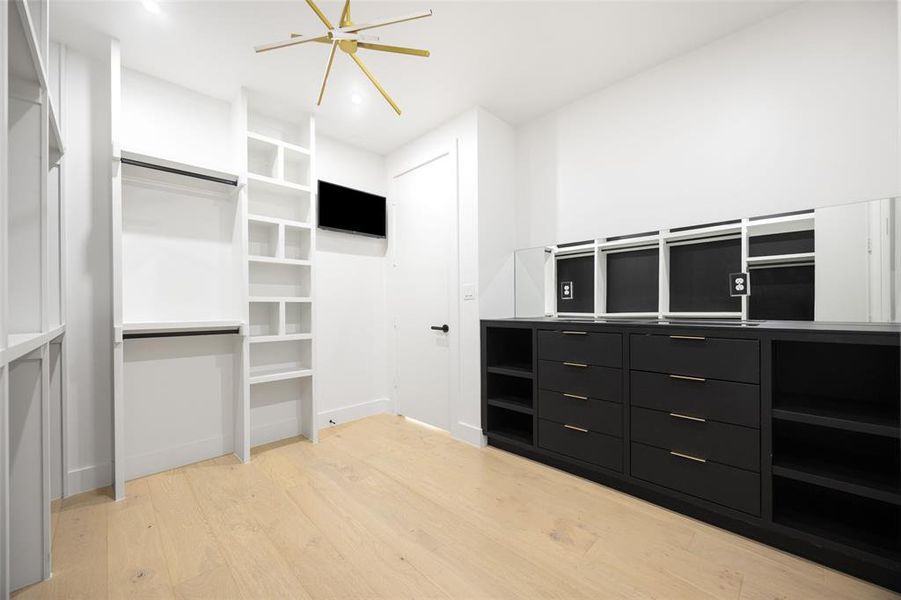 Furnished interior view inside a new home in , Dallas (Image 29).