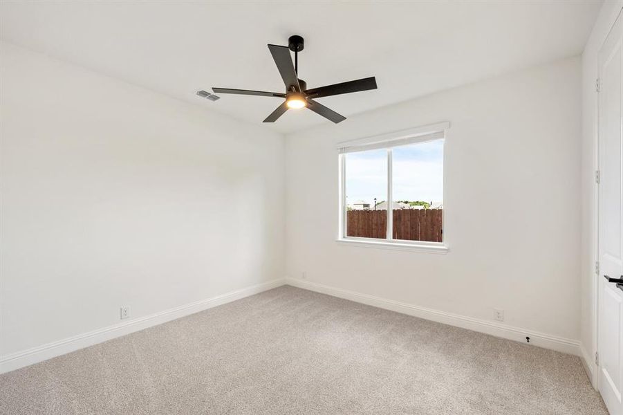 Spacious, unfurnished interior of a new home in Mockingbird Heights, Midlothian (Image 21).