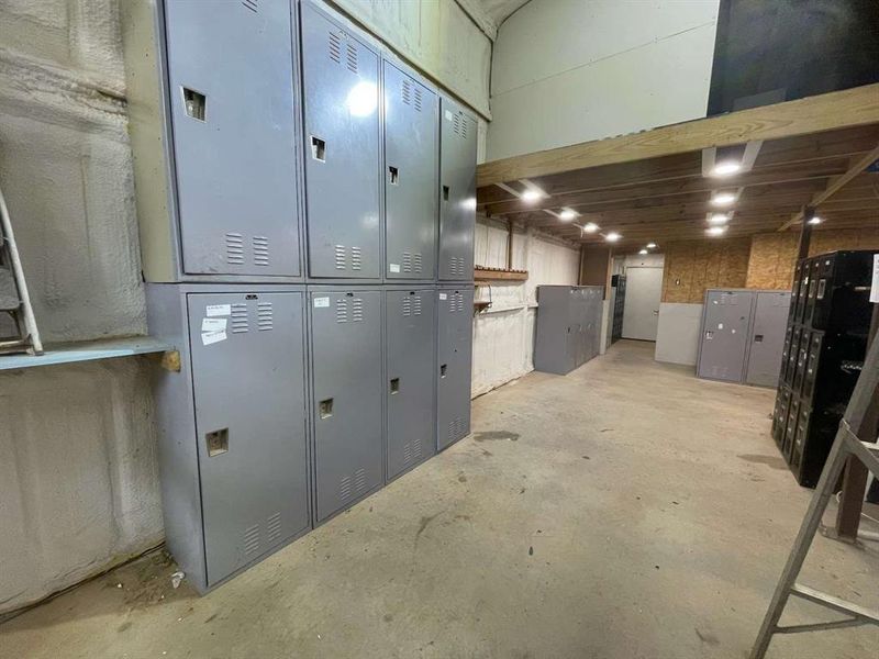 In-progress construction of a new home in , Wichita Falls, TX (Image 21).