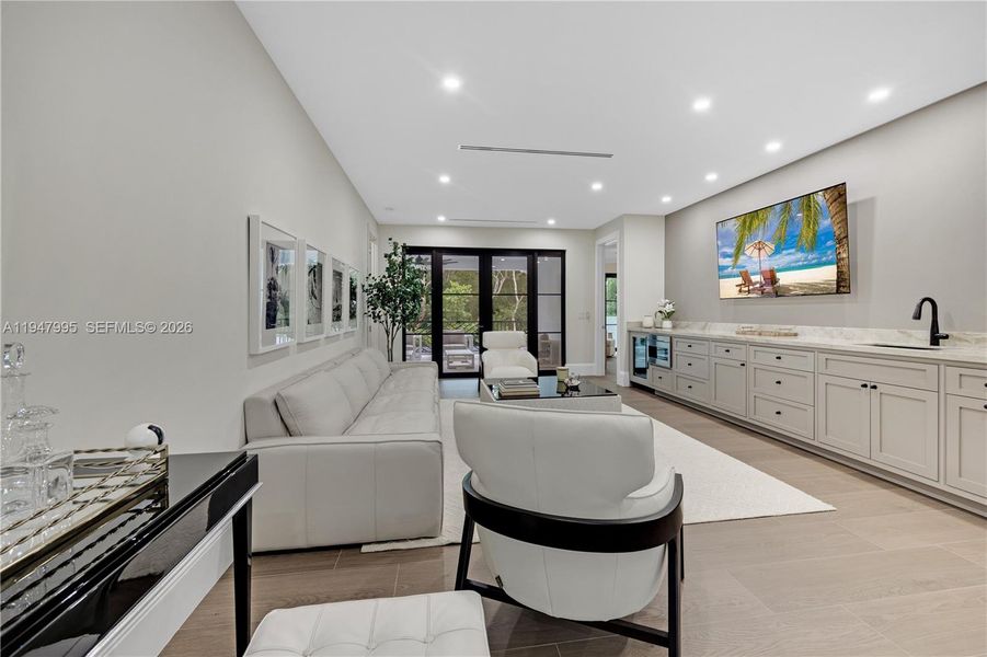 Furnished interior view inside a new home in , Key Largo (Image 7).