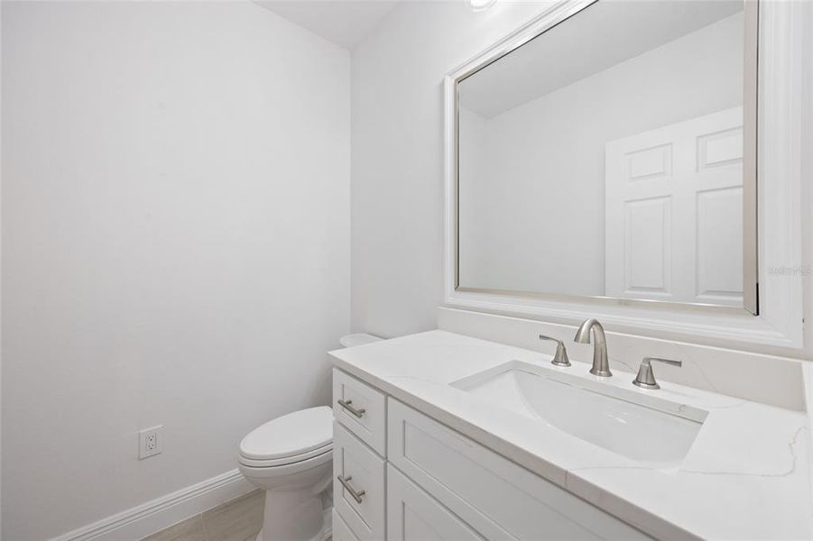 Furnished interior view inside a new home in , Plant City (Image 9).