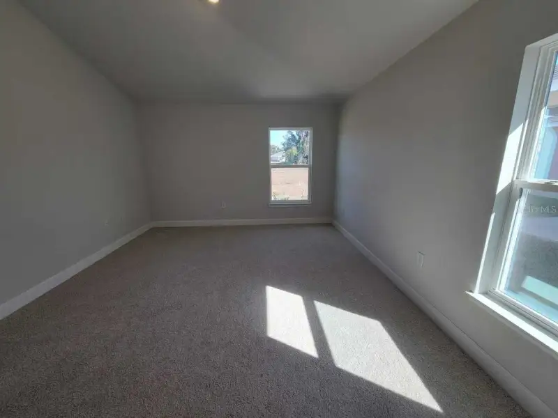 Spacious, unfurnished interior of a new home in Ocala Crossings South, Ocala (Image 9). Spacious, unfurnished interior of a new home in Ocala Crossings South, Ocala (Image 9).