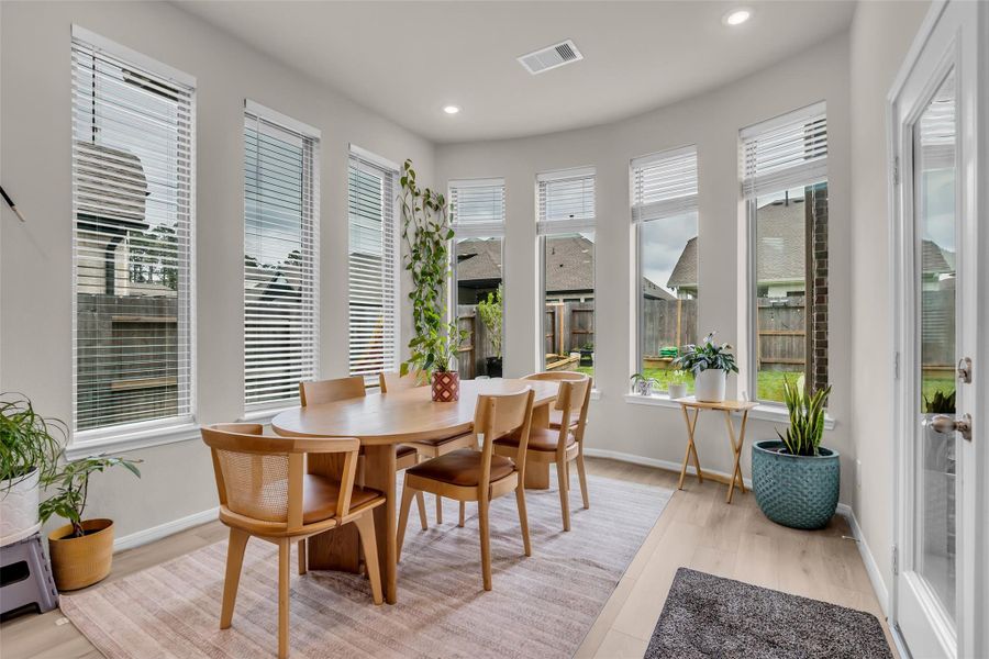 Furnished interior view inside a new home in , Conroe (Image 8).