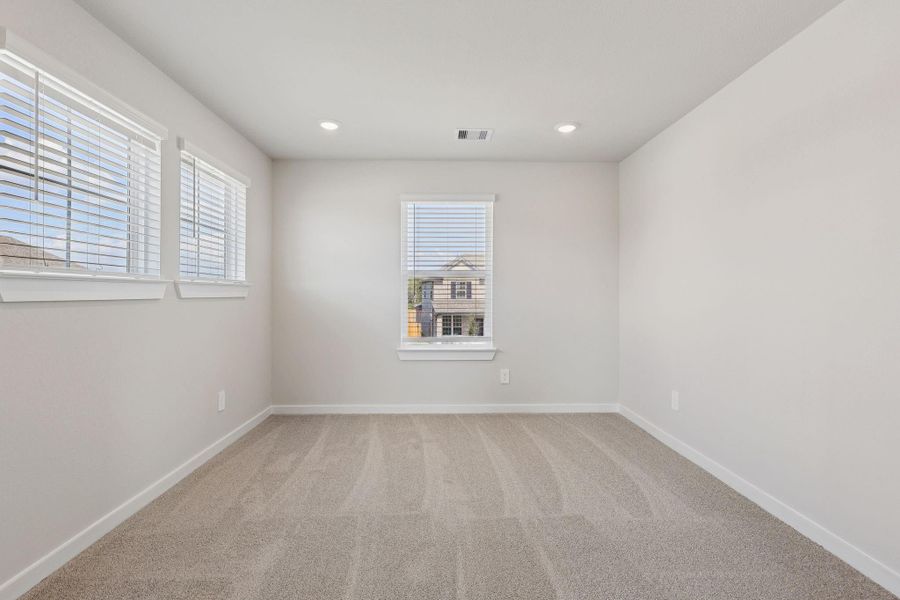 Photo is not of the actual home, but is an inspirational photo of builder’s model home and may depict options, furnishings, and/or decorator features that are not included Photo is not of the actual home, but is an inspirational photo of builder’s model home and may depict options, furnishings, and/or decorator features that are not included