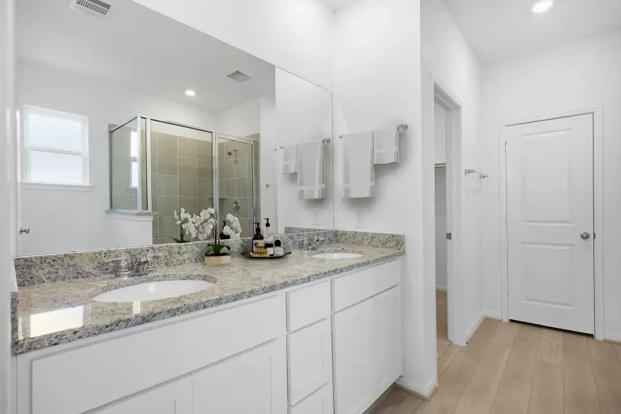 Furnished interior view inside a new home in Redbud, Hockley (Image 4).