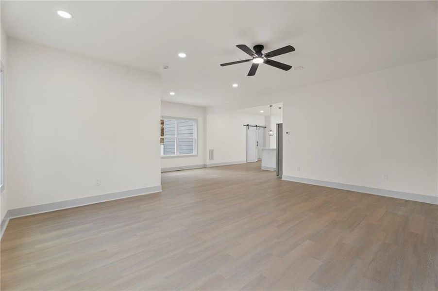Spacious, unfurnished interior of a new home in , Atlanta (Image 32).