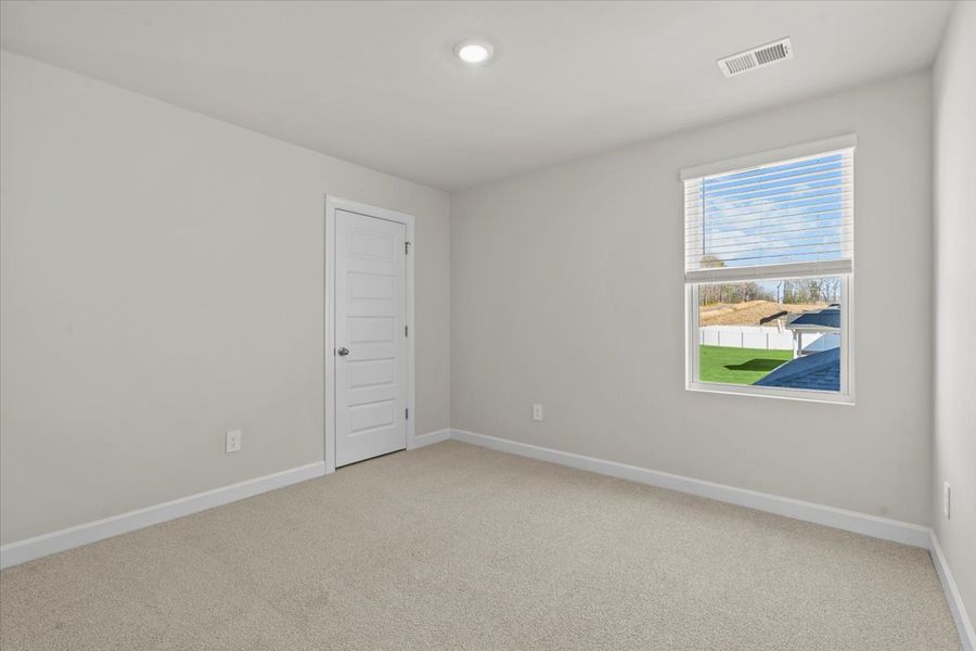 Spacious, unfurnished interior of a new home in Cedar Shoals – Heritage Collection, Piedmont (Image 25).