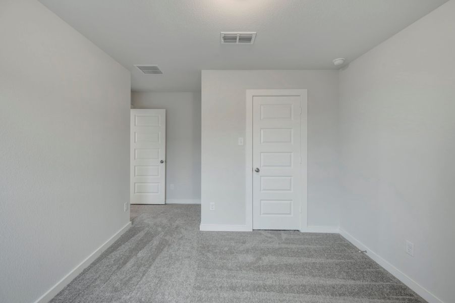 Spacious, unfurnished interior of a new home in Mason Woods, Cypress (Image 32).