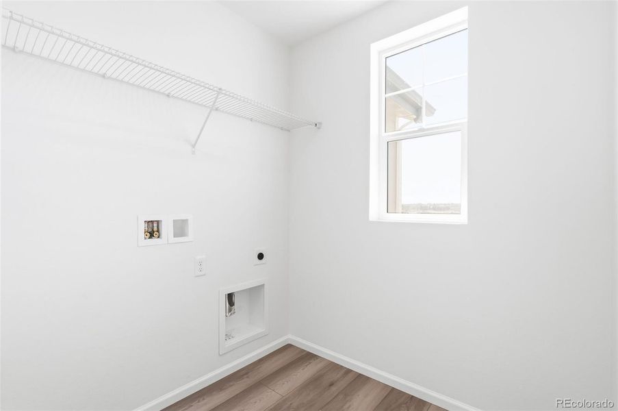 Spacious, unfurnished interior of a new home in , Erie (Image 31).