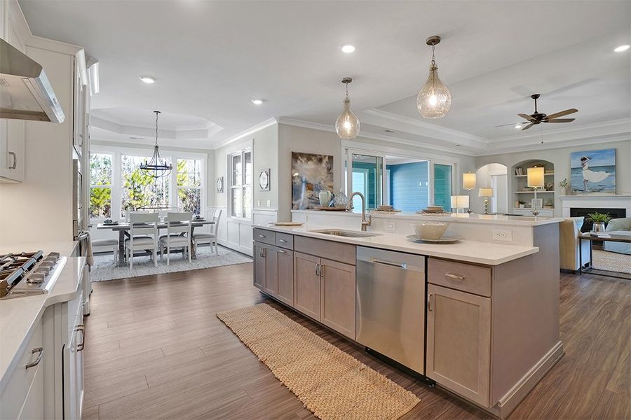 Cooper's Bay, Kitchen