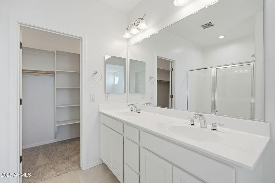 37-web-or-mls-037_ListerPros (1) 37-web-or-mls-037_ListerPros (1)