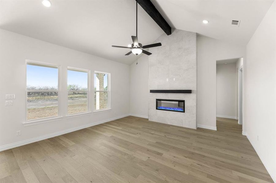 1473 Saguaro-Living Room-1