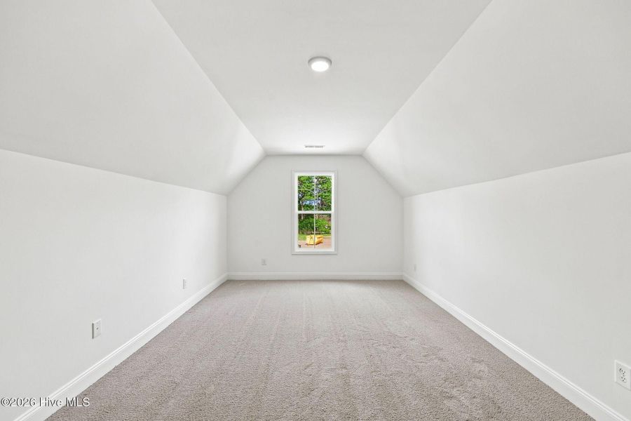 Spacious, unfurnished interior of a new home in Legacy Lakes, Aberdeen (Image 40).