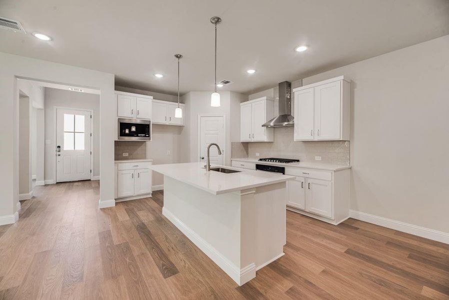 Furnished interior view inside a new home in Bayside, Rowlett (Image 13).