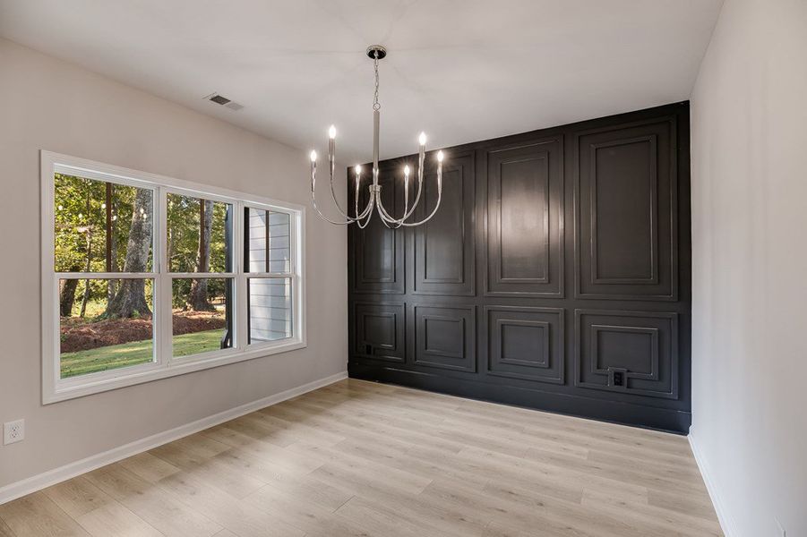 Image 41 of a home in LOVVORN ESTATES.