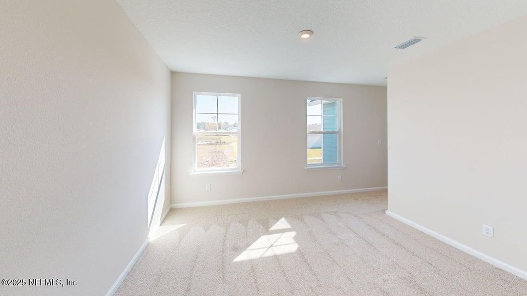 Spacious, unfurnished interior of a new home in Lakes at Bella Lago, Green Cove Springs (Image 12). Spacious, unfurnished interior of a new home in Lakes at Bella Lago, Green Cove Springs (Image 12).