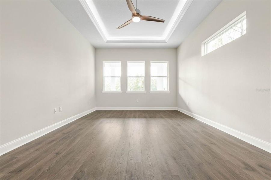 Spacious, unfurnished interior of a new home in Palm Coast Plantation, Palm Coast (Image 24).