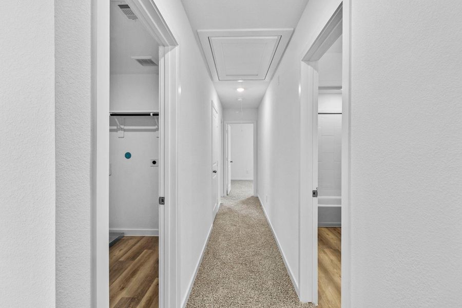 Spacious, unfurnished interior of a new home in Grand West, Houston (Image 20).