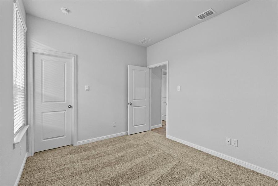 Spacious, unfurnished interior of a new home in Terra Trace, Fort Worth (Image 12).